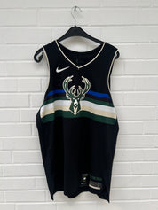 (5) NBA Trikot Elch