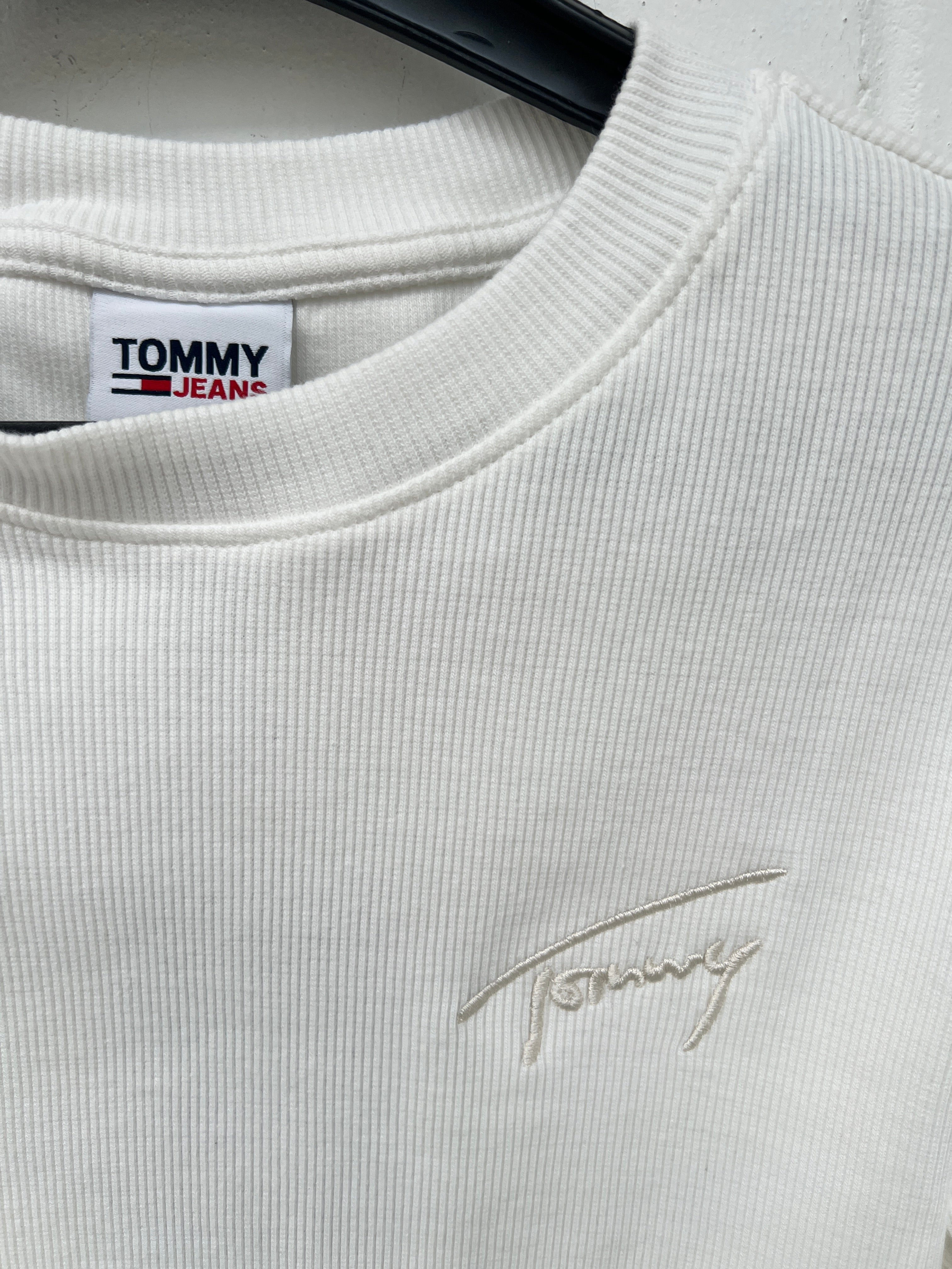 (32) TOMMY JEANS Crop Langarmshirt weiß