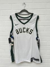 (Stange4) NBA Bucks Trikot weiß grün Gr.3XL