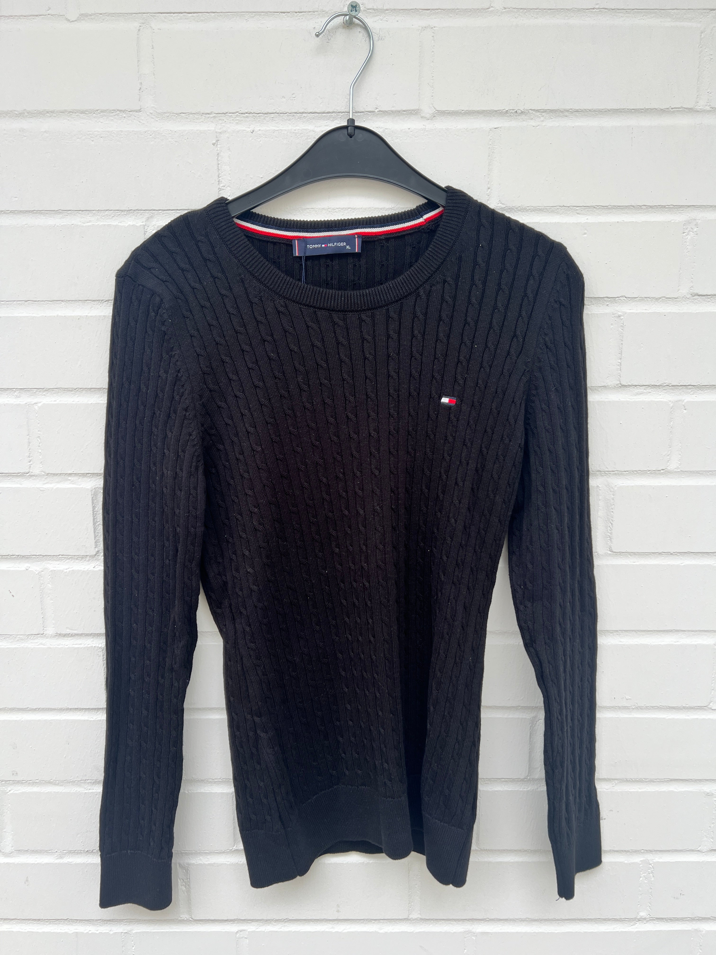 (82) TOMMY HILFIGER Strickpullover schwarz