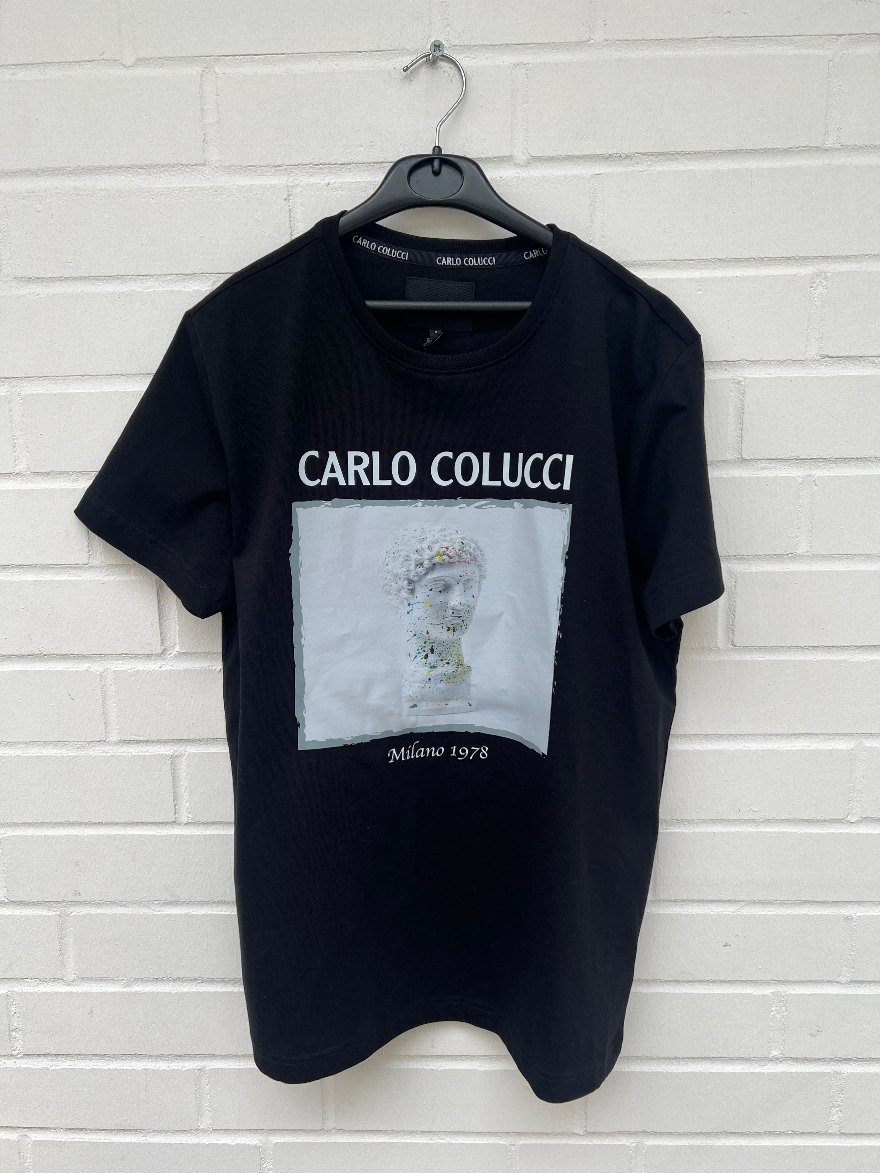 (55) Carlo Colucci Tshirt schwarz