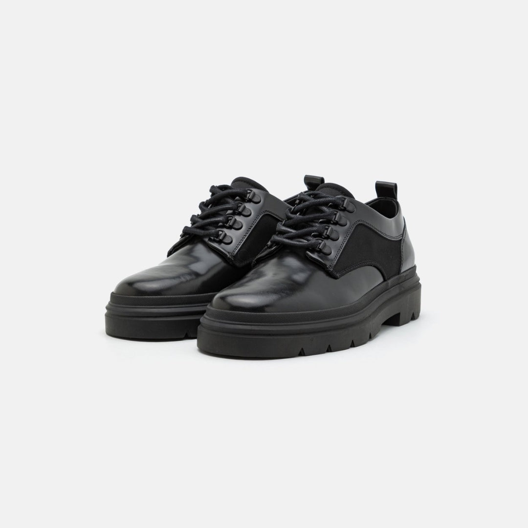 CALVIN KLEIN chaussures à lacets noir taille 41