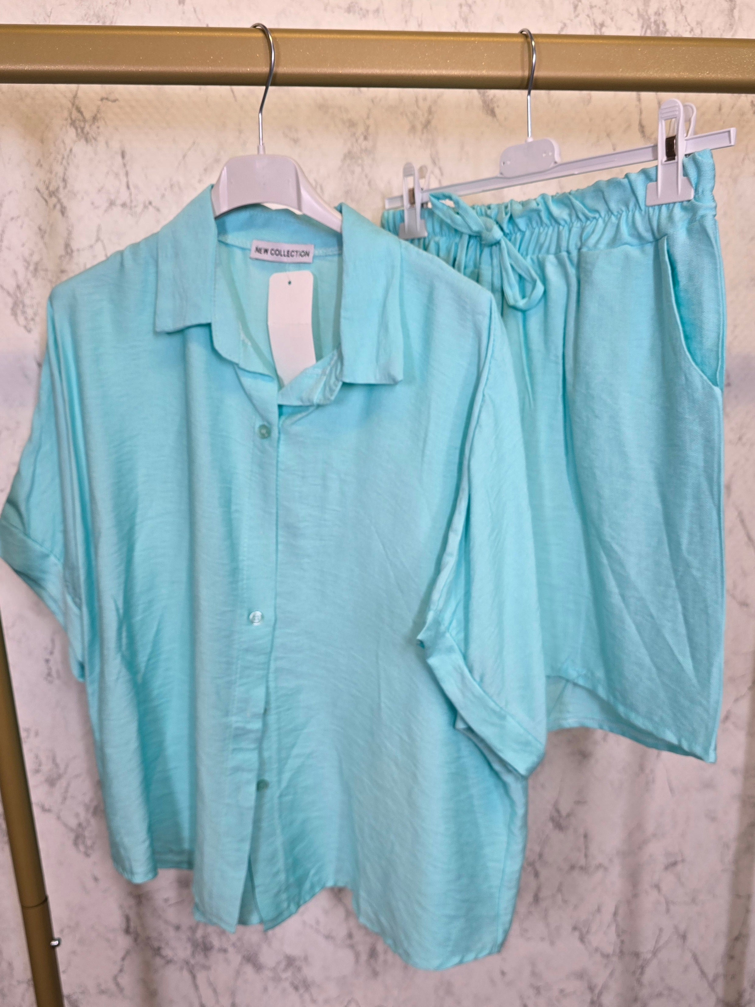 Zweiteiler Bluse mit Short