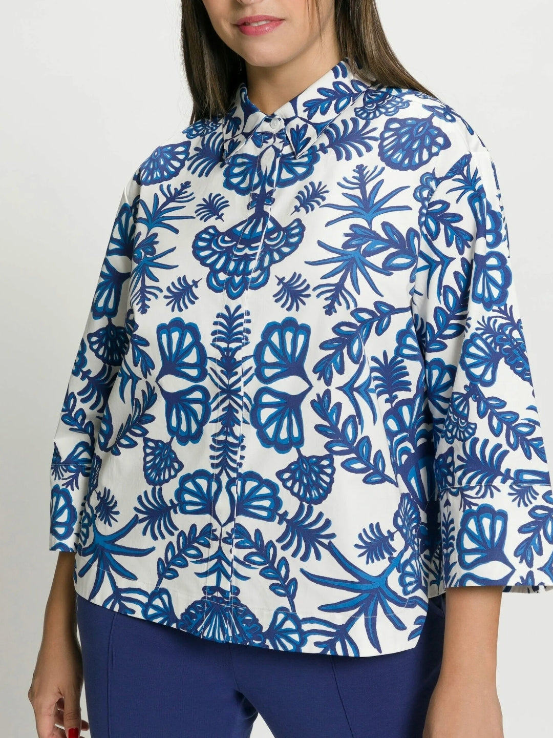 (U31) ULLA POPKEN Bluse weiß blau blumig 809452 200