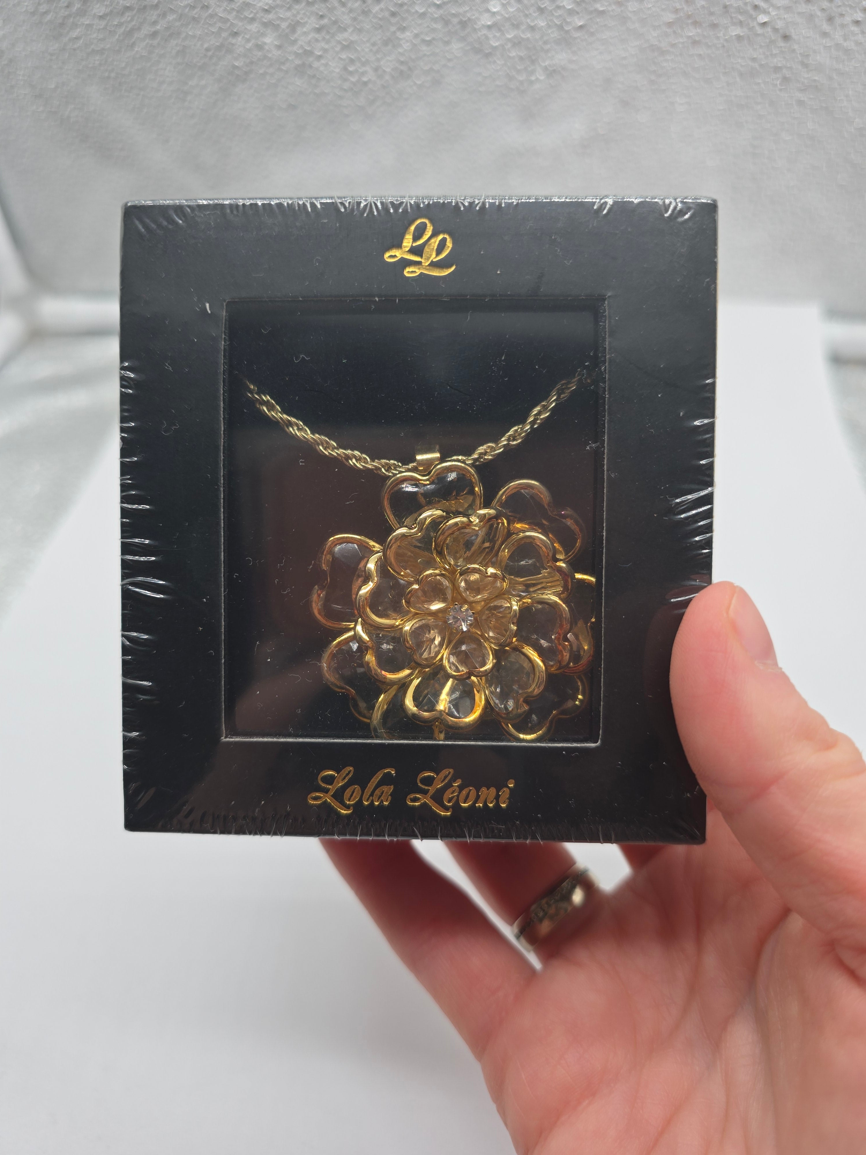 Lola Lèoni Halskette Blume groß gold