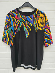 (58) Carlo Colucci Tshirt schwarz bunt M
