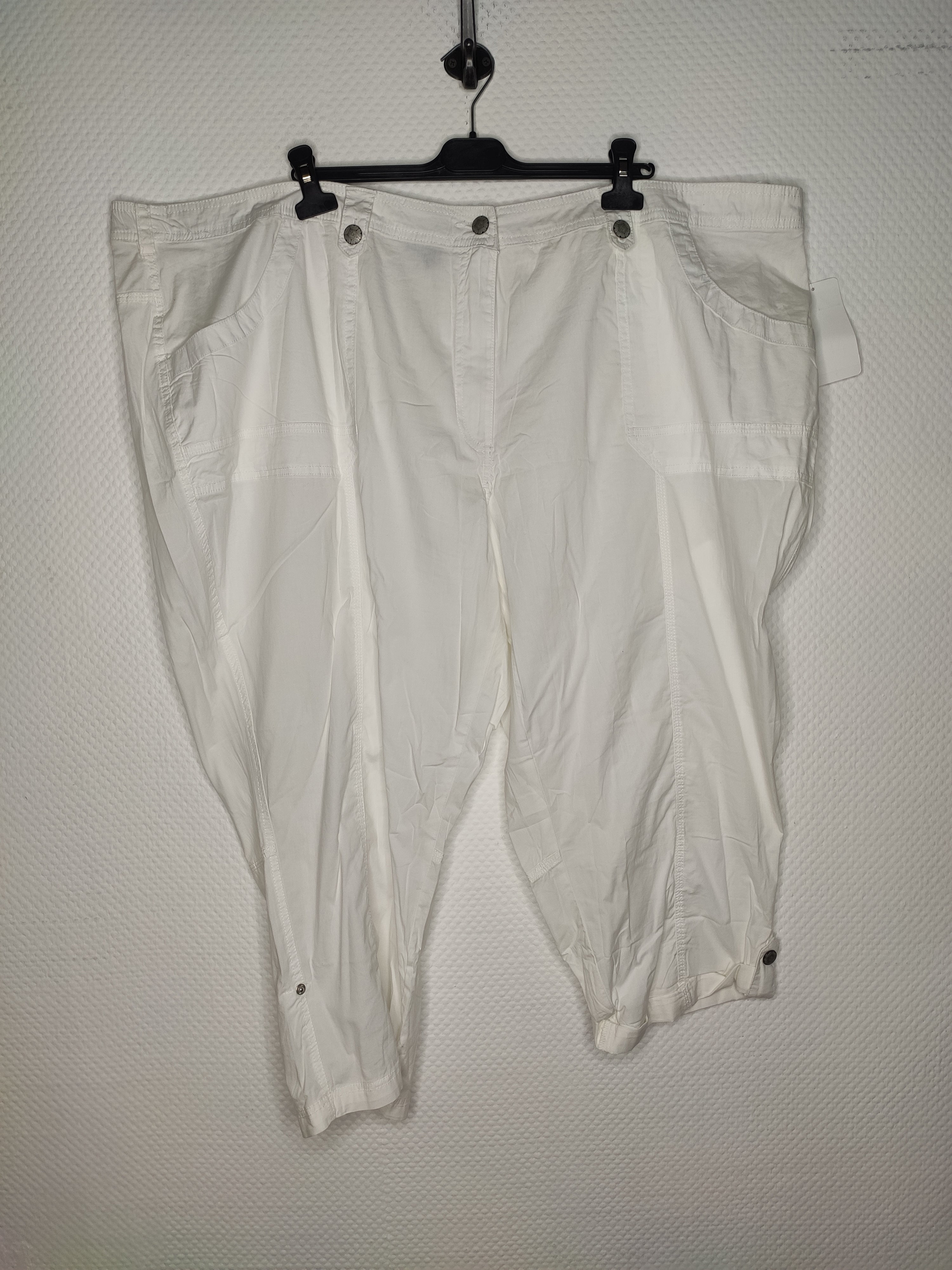(U15) Ulla Popken Capri Hose weiß 720673 20