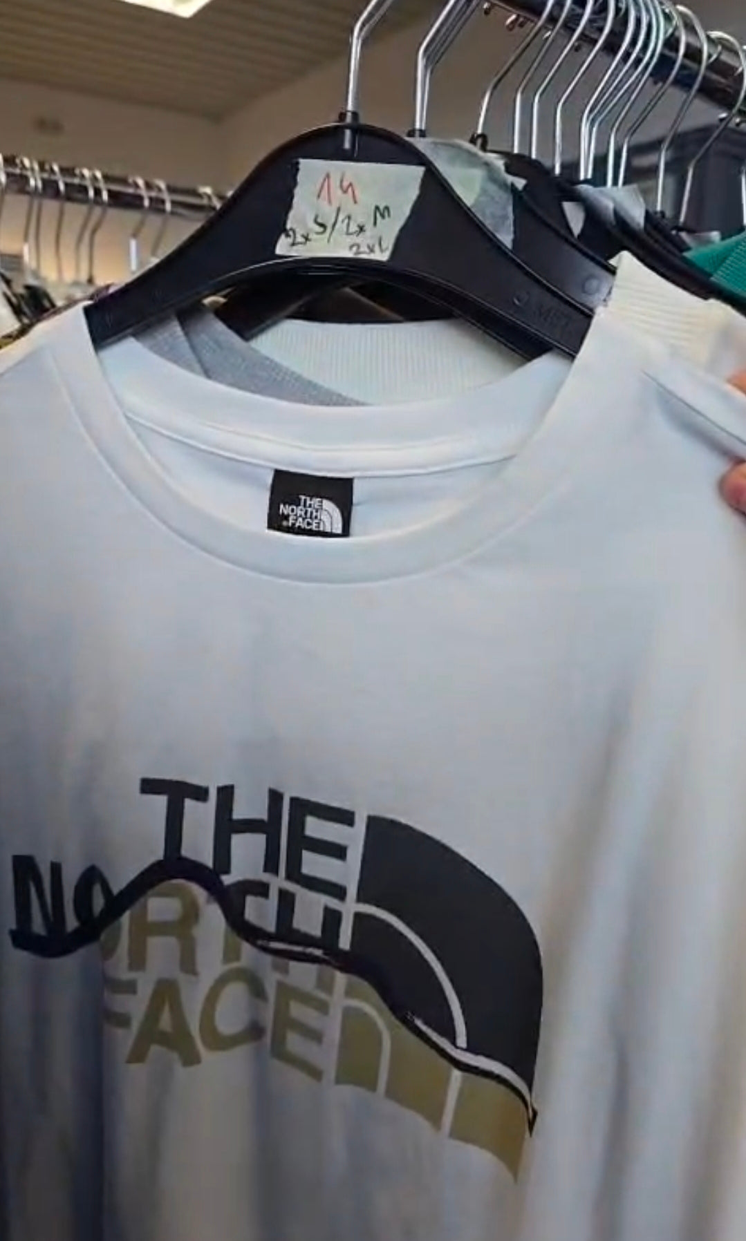 Nr 14 The North Face Tshirt weiß beige (24/25)