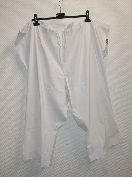 (U38) Ulla Popken Capri Hose weiß 640914 20