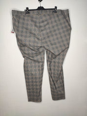 (U18) Ulla Popken Hose kariert grau 797867 130