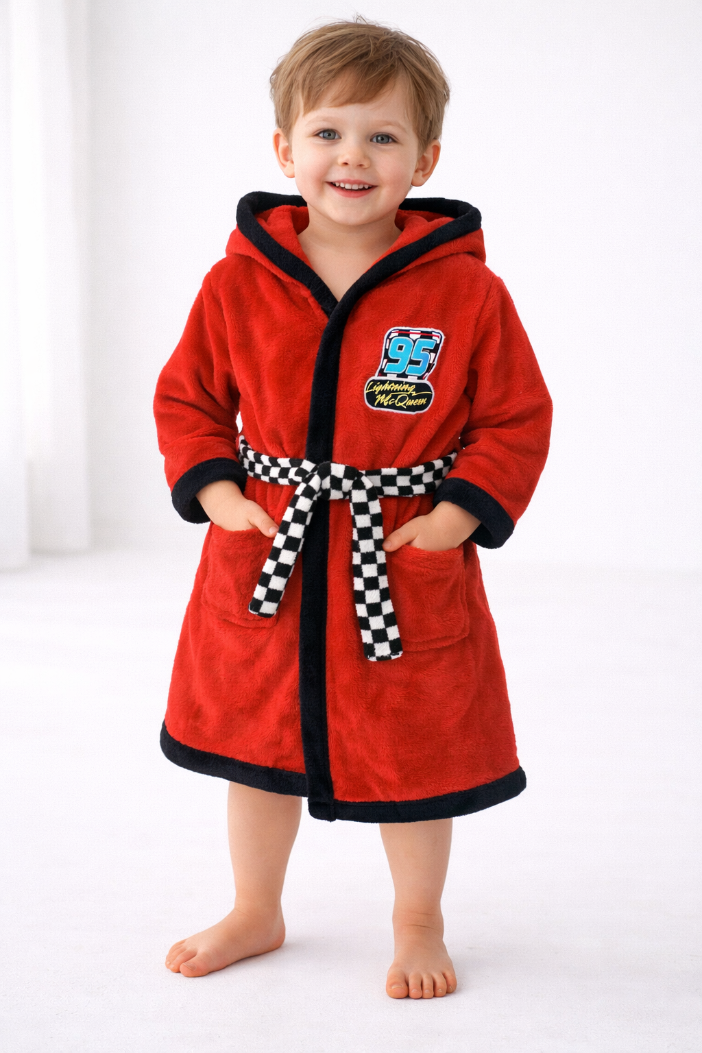 "Cars" Bademantel Original Nickelodeon Jungen Flauschig Winter rot Rennauto MC Queen