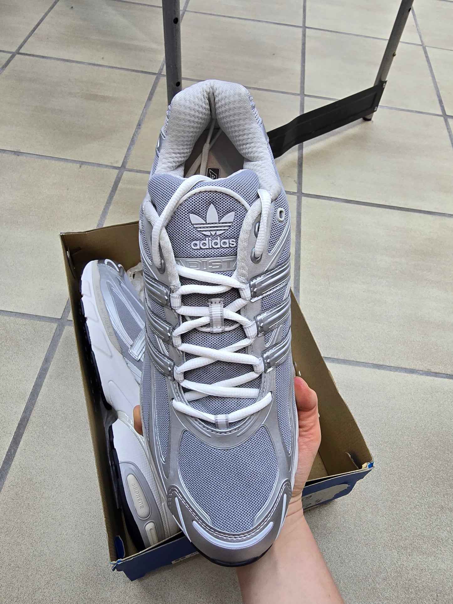 Adidas Sneaker grau silber Gr 47 1/3