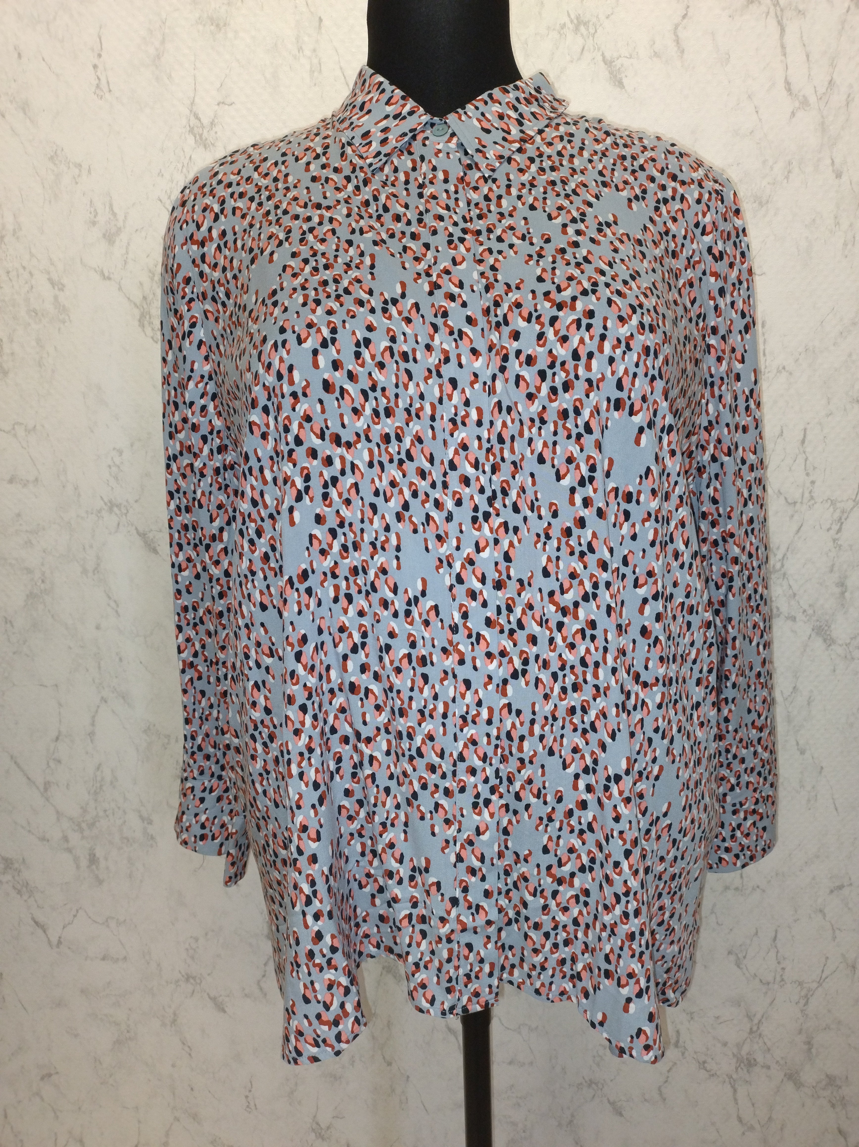 (U8) Ulla Popken Bluse grau mit Muster 749691 75