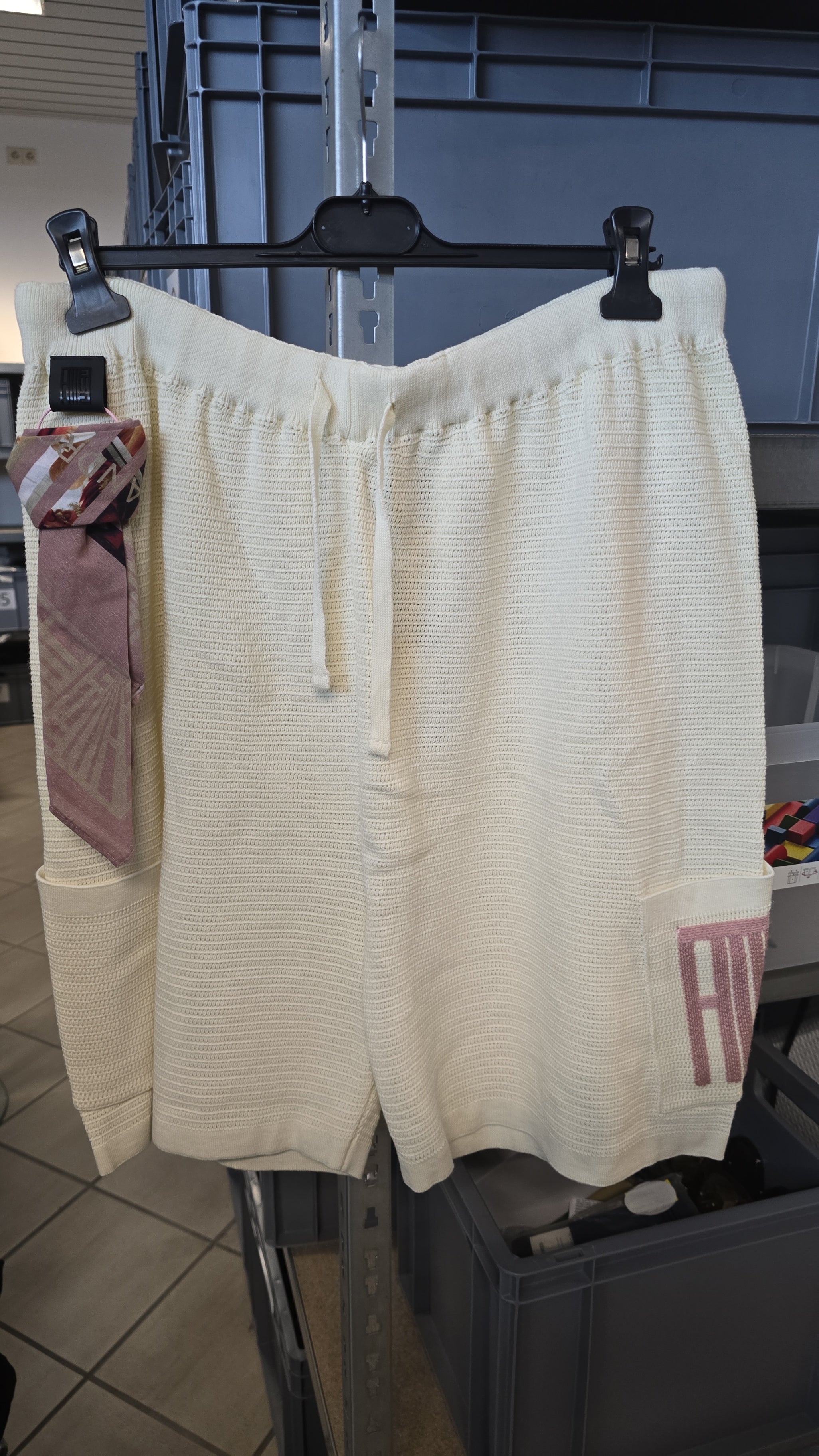 Alessandro Short creme Gr L mit Fehler