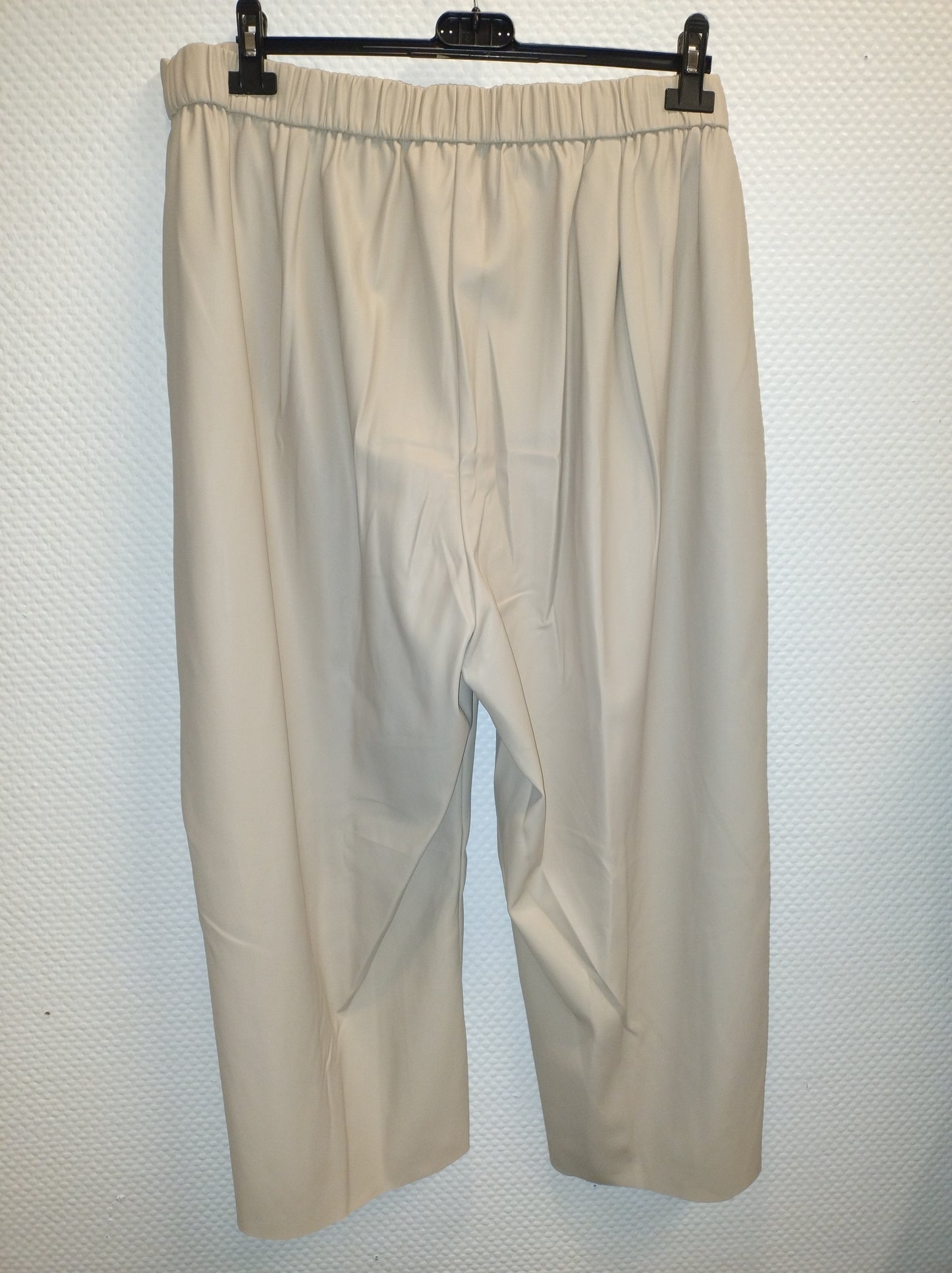 (U36) Ulla Popken Lederhose Capri Beige 800456 150
