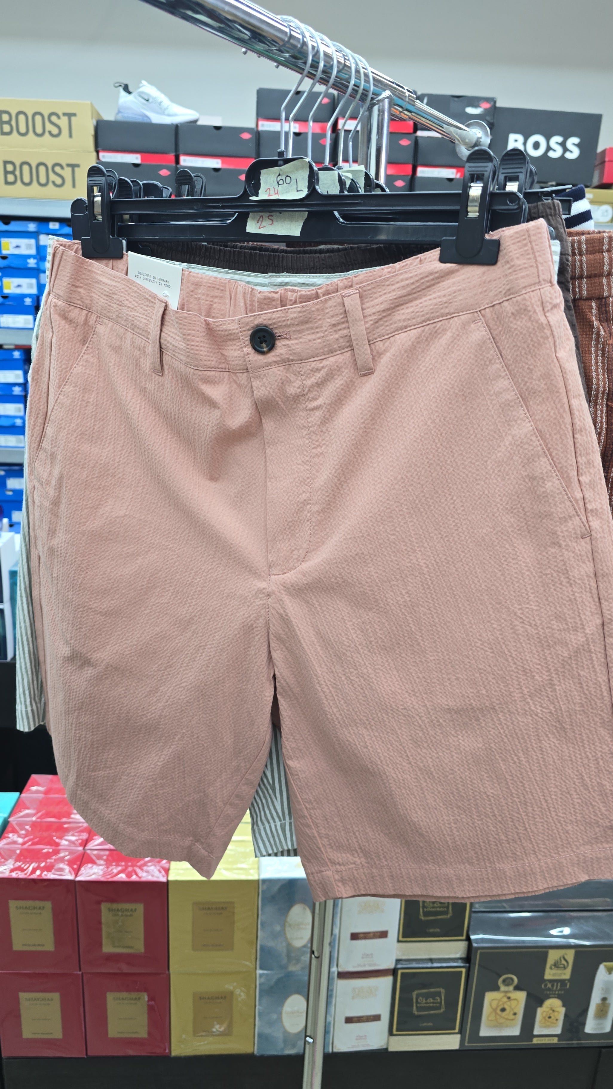 Nr 24 Selected Short Uvp 60€ Gr L
